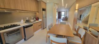 Modern 3-Suite Coastal Escape Home in Prime Location - 9