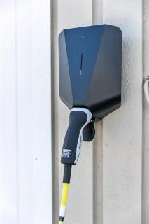 Luxury villa with pool - 4