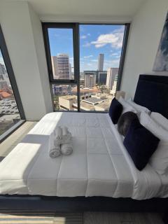 Miami-Brickell Luxury 2BR-2BATH with skyline VIEWS - walking distance to KASEYA-HEAT ARENA & BAYSIDE - Port of MIAMI cruise ships - 5