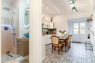 Broadway Residence with 2 bathrooms - 5