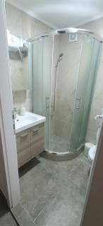 Studio Inn "next to Delta & Free Parking " - 2
