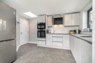 3 Bed in Porthleven oc-storm - 2