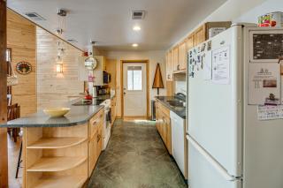 4-Season Recreation Secluded Pike River Cabin - 2