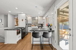 Cherry Creek Jasmine Retreat in Denver CO - 6