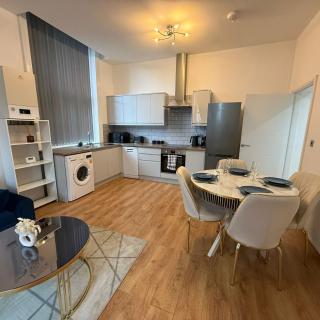 Luxury 1BR in Rochdale Centre - 6
