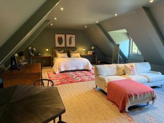 The Studio - a stylish, rural retreat - 0