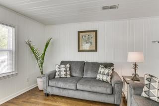 Cozy and Remolded! Near Thomasville Feels Like Home - 6