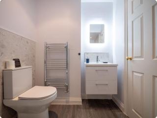 1 Alberni Cottage Hope Cove - 3-min walk to beach - 6