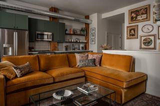 Cozy Artisan Loft with Literary Charm - Book Binder - 3