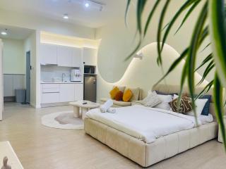 Crystal Palace Chamber Residence by KLCC - 0