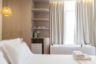 Mirage Bay Deluxe - 8