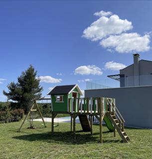 Villa Infinity near Pula for 8 persons with 68 m2 private pool, sauna & kids playground - 9