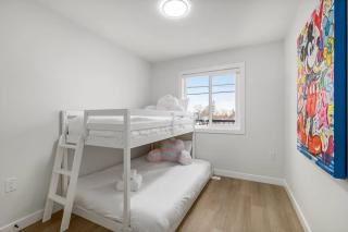 95 min Banff Local Coffee Walk to Restaurants - 5