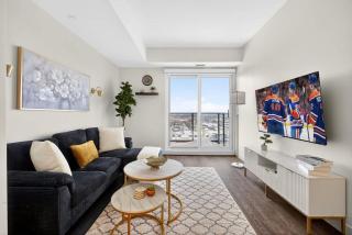 Gym Pool Table 5 min Rogers Place 32nd Floor - 8