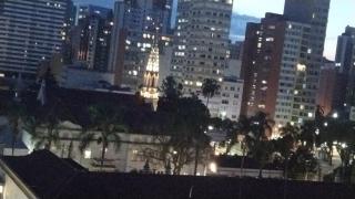 Apto 1Q no centro acomoda até 5 e vaga inclusa - 2