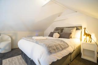 20 minutes from Gatwick airport! - 4