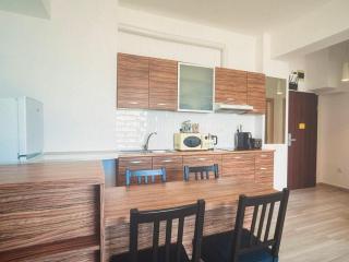 The Pearl by the Sea - 6