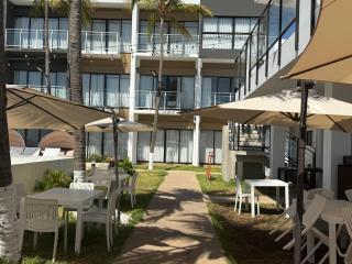 Coco Blue a New Beach Resort - 8