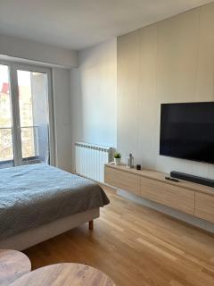 Cozy Apartment in the Heart of Skopje - 3