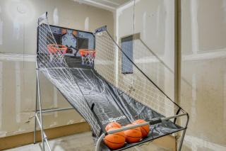 Willamette Wine Country Stay! Walk to Rainbow Lake - 8