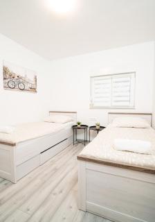 Apartman Luca - Pridraga - 3