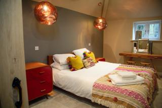 Bridge House Barn - 9