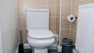 Etihad Coop Arena City Centre Stay - 6