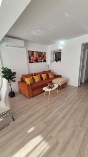 Meressa Leonardo Apartment - 6