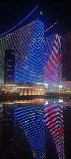 World-class apartment hotel Orbi City with beautiful views - 7