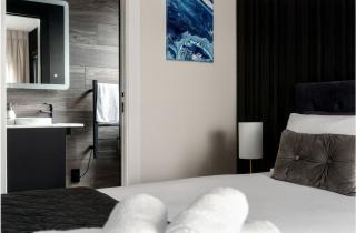 Stylish Apartment, 5 mins to City and Hagley Park - 3