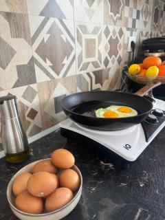 Το σπίτι της μέλισσας 1 - 5