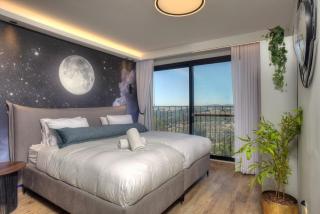 Nof Yareach - נוף ירח - 4