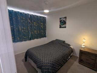 Luxury Retreat with Aquarium in 1B Tweed Apartment - 7