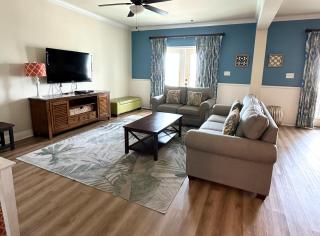 8 BR Oceanfront Home - Private Saltwater Pool Game Room and Elevator - Tropical Dunes I - Myrtle Beach - 4