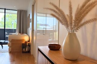 TheCozyRooftop Modern Comfort in Brunswick Center - 4