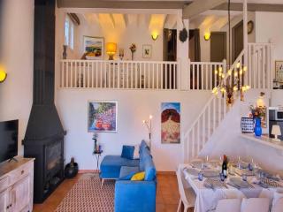Sunny Provence Getaway - 2