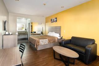 Moonlight Suites - Houston/George Bush Int'l Airport - 2