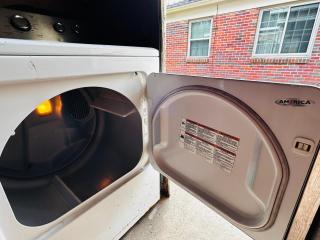 Stay 10 mins to Downtown Airport - 1