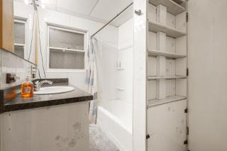 Done for the Day Crew Friendly Digs - 5