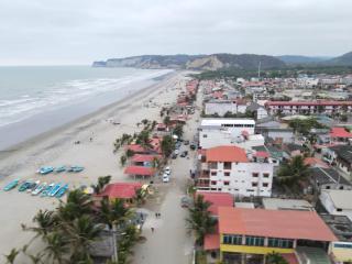 Cocoa Beachfront Inn - 2