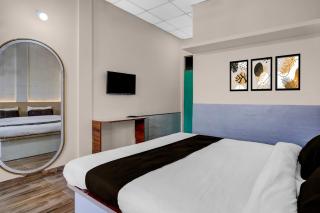 Super Collection O Jalukbari Bus Stand Formerly Velvet Stay - 1