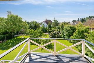 Beautiful Yellow Country Villa By The Water - Millinge - 7