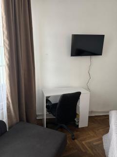 1кім апарт поруч Оперного театру поруч тгц Форум на Ветеранів - 2