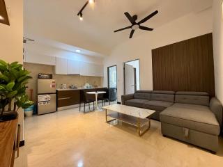 Modern 1 bedroom Silverscape - Free Parking - 4