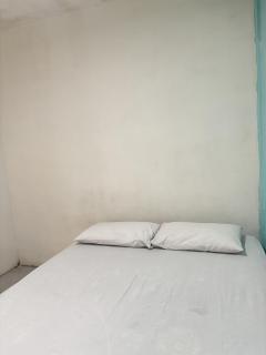 Hotel O near Bunda Thamrin Hospital formerly Airis Hotel - 6