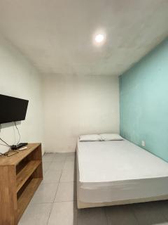 Hotel O near Bunda Thamrin Hospital formerly Airis Hotel - 8
