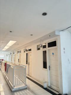 Hotel O near Bunda Thamrin Hospital formerly Airis Hotel - 9