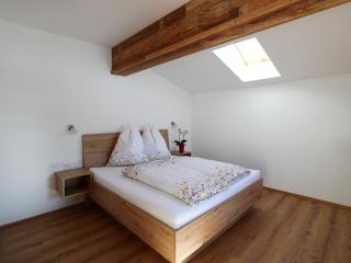 Leogang apartment with mountain views - 1