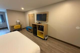 Days Inn by Wyndham Moosic - 2