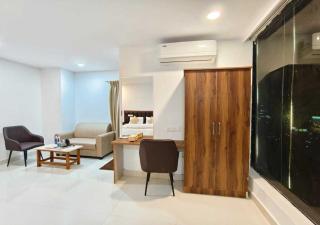 Hotel Vamshi Grand - 3